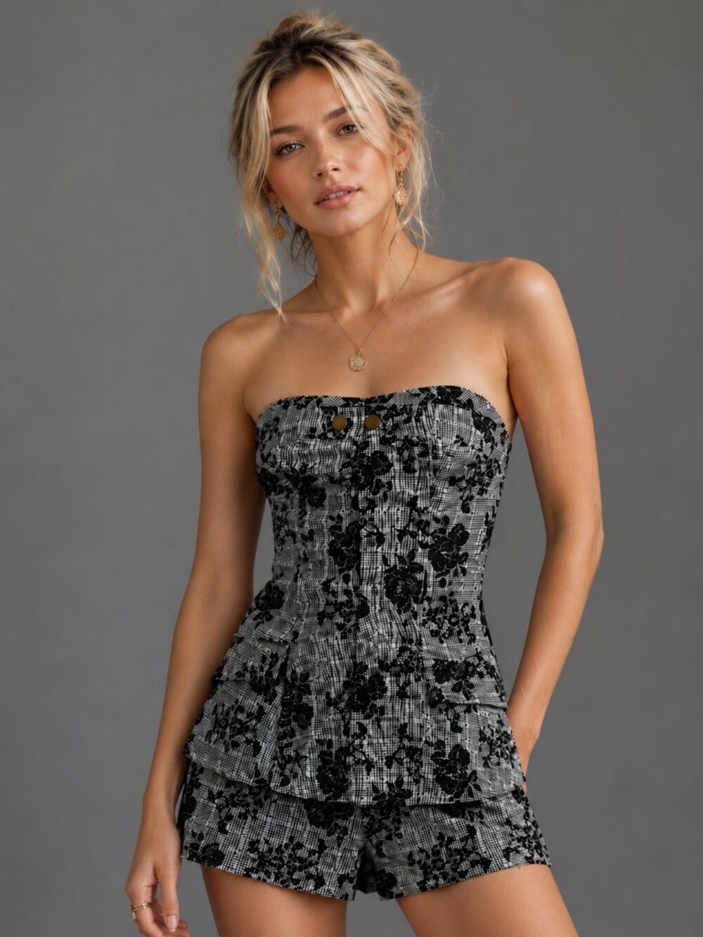 ANTHROPOLOGIE Maeve Plaid Floral Stretch Romper Black Pink White Gingham 8 NWT